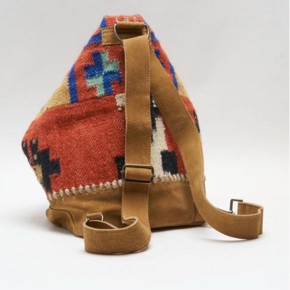 NWT Free People Heat Wave Sling Bag Warm Meadow - Picture 14 of 16